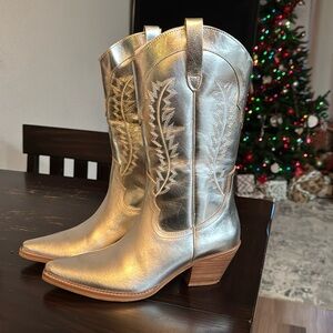 Women’s silver printed cowboy boots